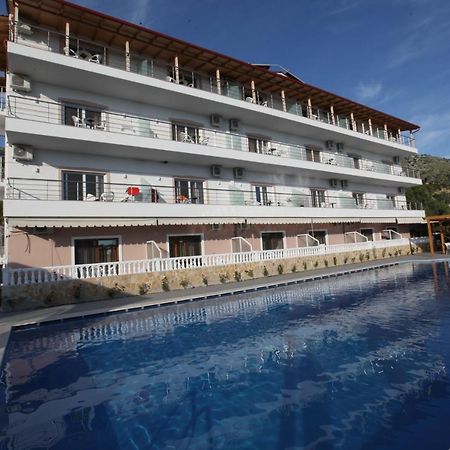 Hotel Riviera Borsh Eksteriør bilde